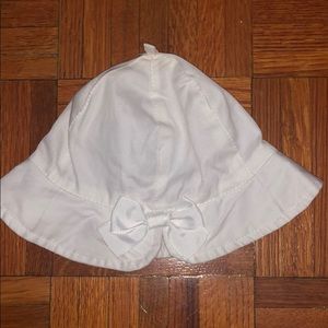 Mayoral white summer hat